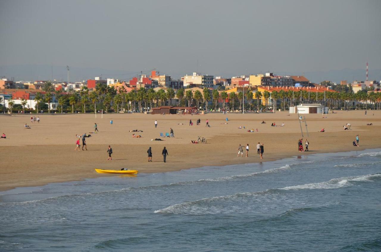 Malvarrosa Beach Apartment Valencia Eksteriør billede